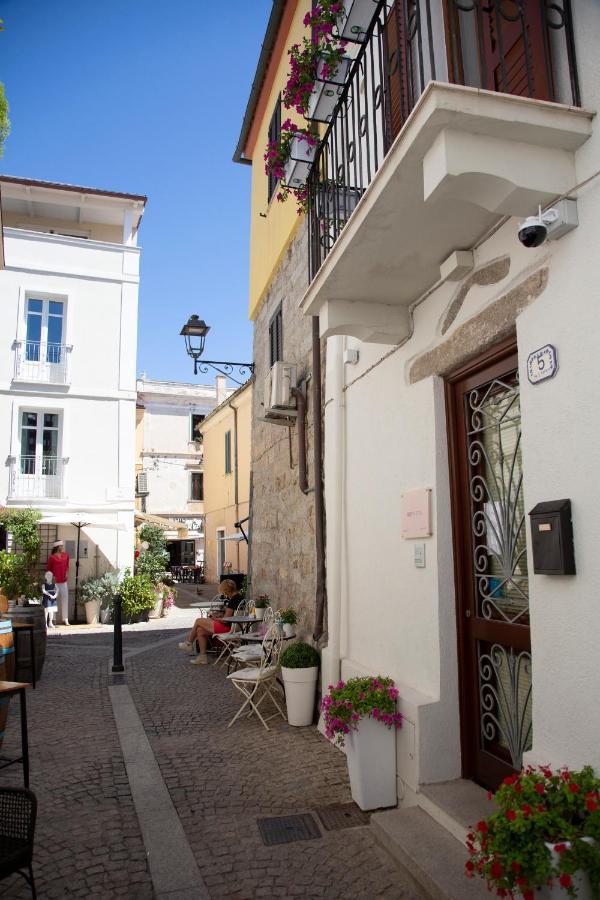 Reef Suites Olbia Exterior photo
